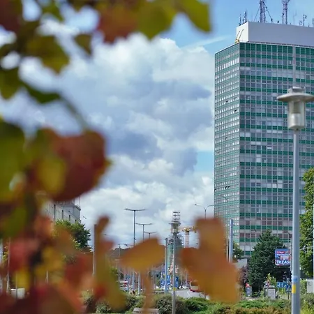 Friendly Place Doki Apartamento Gdansk